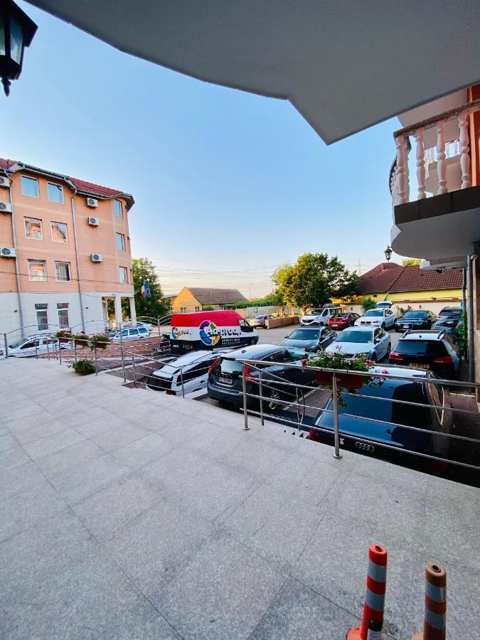 Pensiune Roua 2 Arad Exterior photo